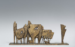 Melanie Rüegg-Leuthold, «Masse und Individuum»
 1976-77, Bronze, 36 x 81 x 7 cm